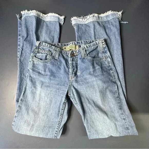 American Eagle Outfitters Womens Jeans 0 Blue Button Closure Distressed Hems - Picture 3 of 14